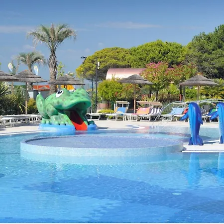 Charming Coastal In Bibione