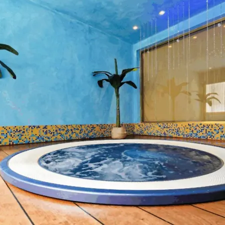 Apartment Charming Coastal In *